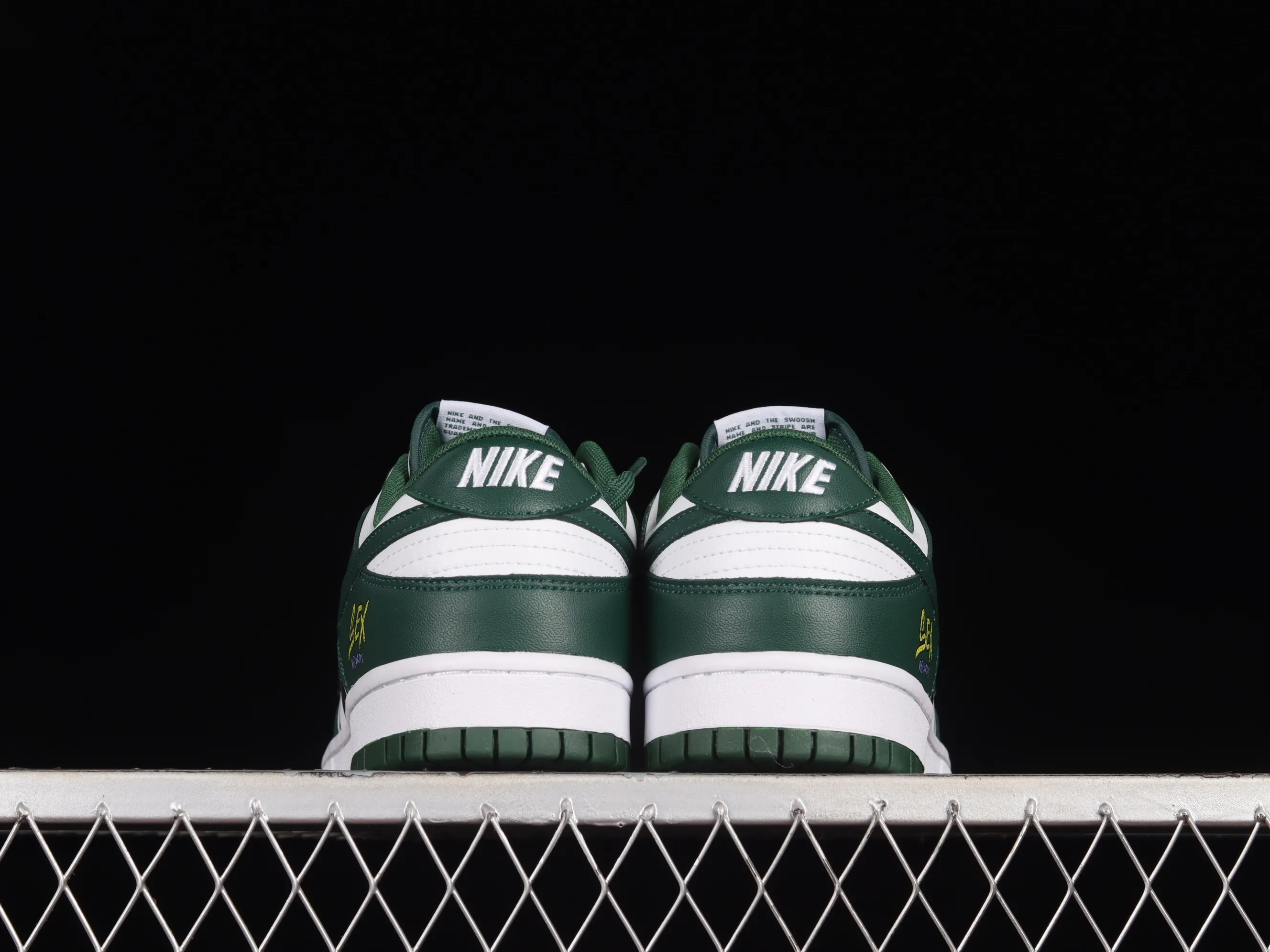 All categories Nk SB Dunk series Nk SB Dunk Low low-top sneakers Nk SB Dunk Low SB smashed backboard fashion casual sneakers DD1391-101
